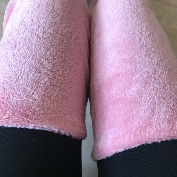 Long Pink Fleece Leg Warmers Winter Fuzzy Knee Socks Warm Furry Thigh Highs - Picture 6 of 8